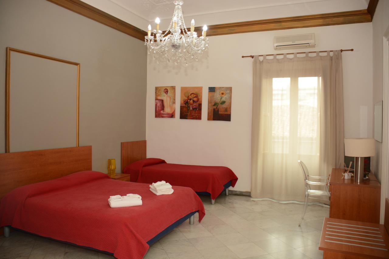 B&B Opera Κατάνια Εξωτερικό φωτογραφία